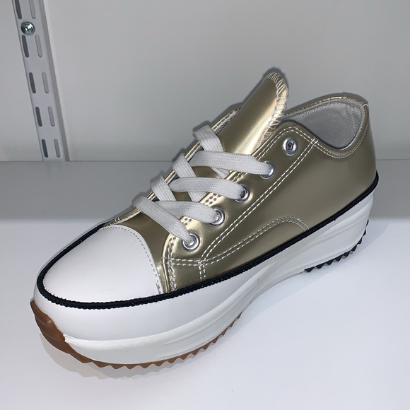 GOLD METALLIC LOW TOP SENAKERS - Picture 4 of 5